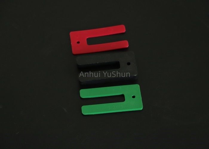 6mm het Verglazen Plastic U Shim Type Horseshoe van Vensterverpakkers