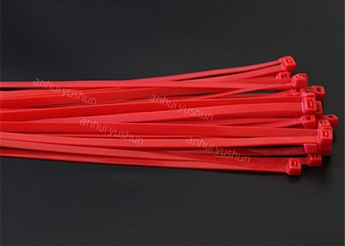 UV Bestand Zwarte Nylon Kabelband 200mm Gepaste kleuren