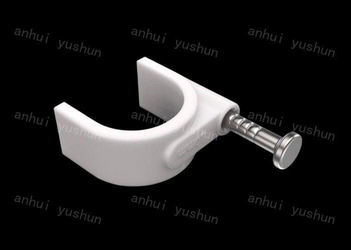 Witte of zwarte plastic kabelclamps voor een gemakkelijke installatie in zakken/dozen